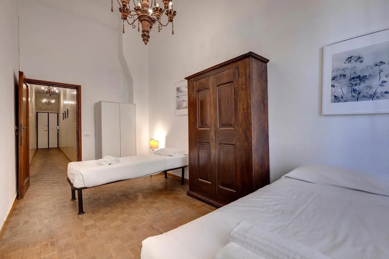 Mattonaia 13 Apartment Florence Italy